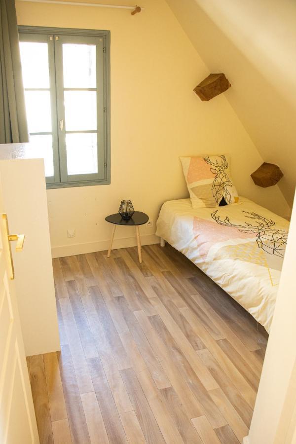 Apartament Columna Historya 1 Bergerac Zewnętrze zdjęcie