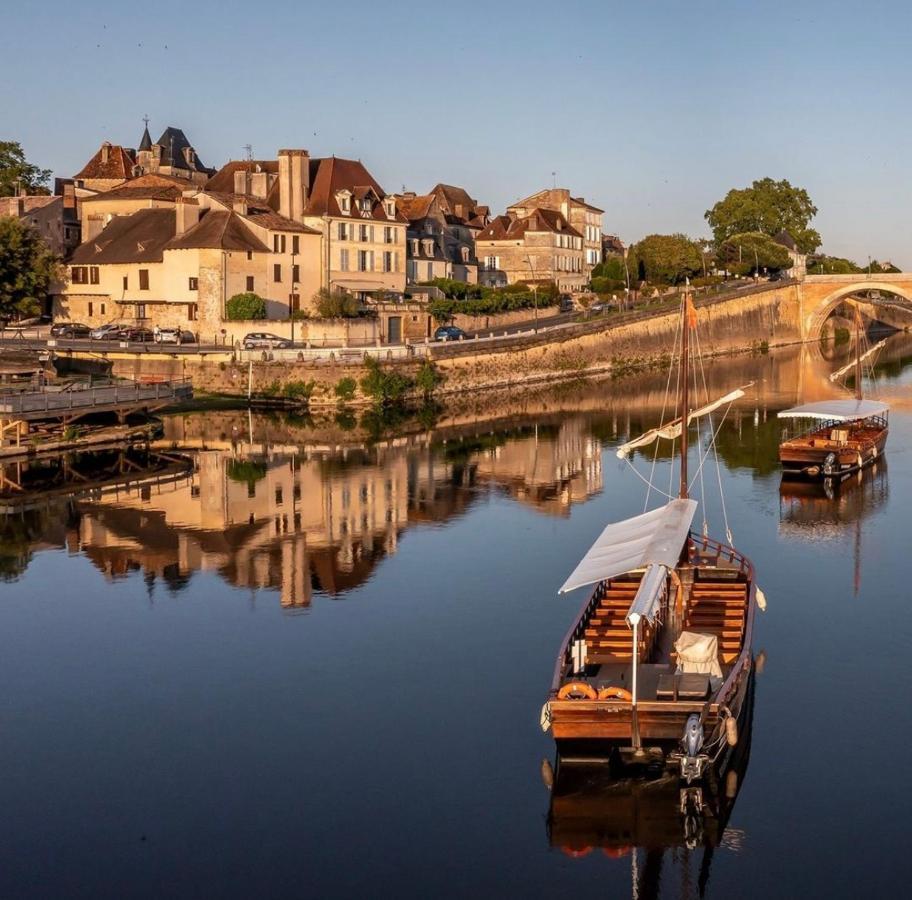 Apartament Columna Historya 1 Bergerac Zewnętrze zdjęcie